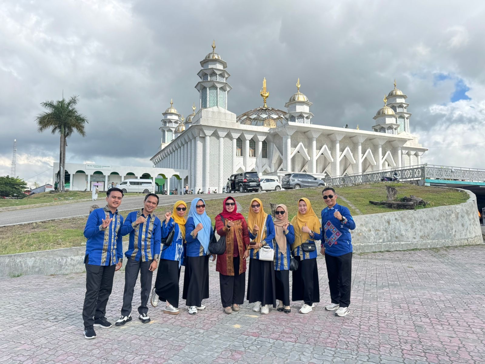 BRIDA KONAWE MENGIKUTI PAWAI TA'ARUF STQH NASIONAL 2025 DI KENDARI