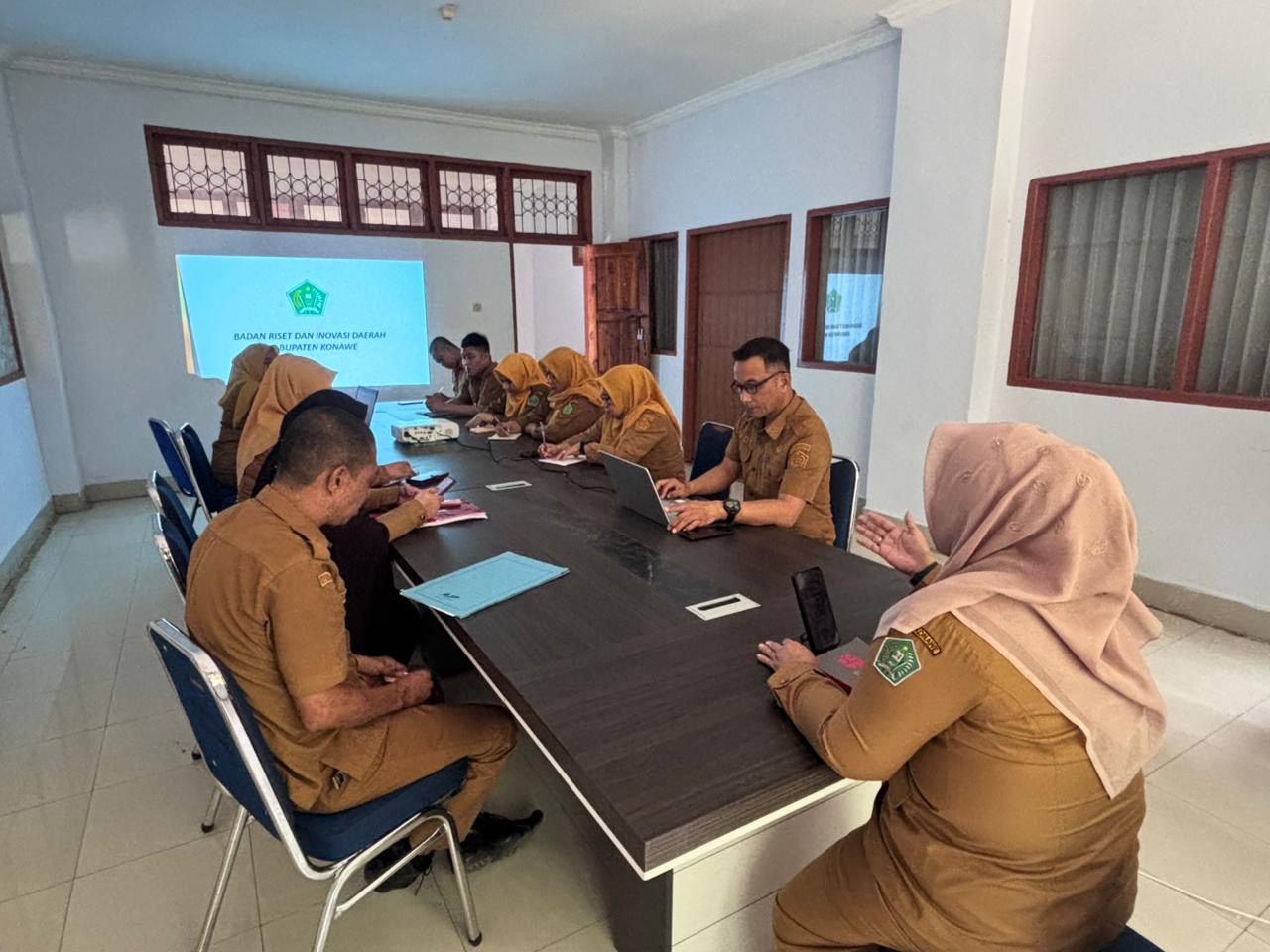 Rapat Internal Bidang Inovasi Dan Teknologi BRIDA Konawe
